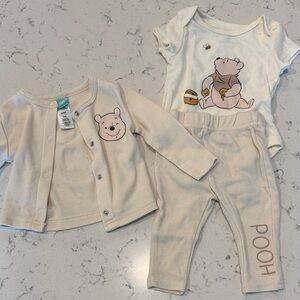 Disney Cream Winnie the Pooh Baby Clothing Set